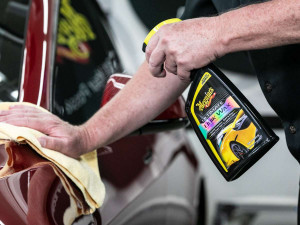 Cire Spray Ultimate Quik Wax – Meguiar’s