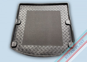 Tapis de coffre voiture intégral avec protection latérale -  placedesvetos.com