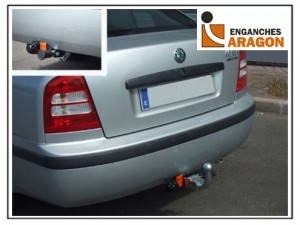ATTELAGE E0402AS SKODA Roomster 5 portes / Scout 06/2010-