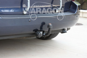 ATTELAGE E3005AA KIA Carnival [MB] 2006-