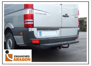 ATTELAGE E4107GA MERCEDES Sprinter Fourgon / Minibus avec marchepied, 3.0-5.0 Tm, empattement 3.250 / 3.665 / 4.325 mm 2006-03/2017